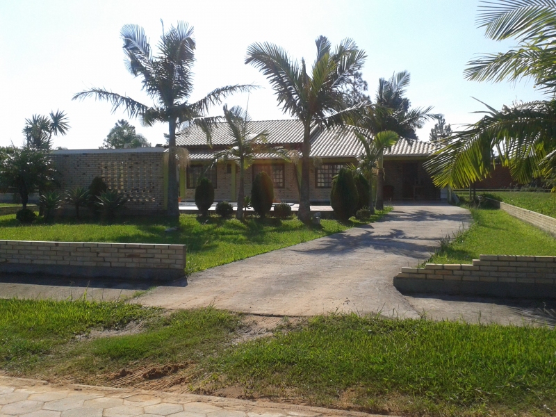 Casa Cond. Villa Suíça